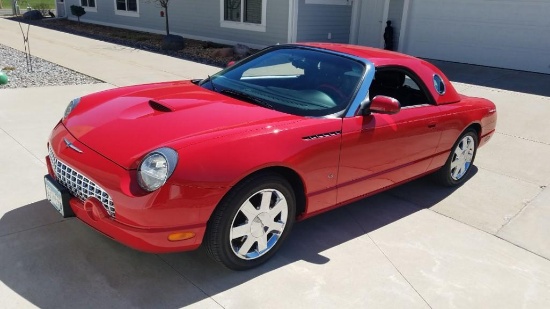 2003 Ford Thunderbird