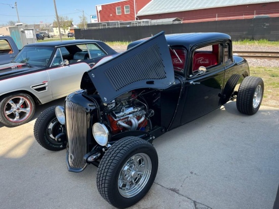 1933 Plymouth Coupe 5 window