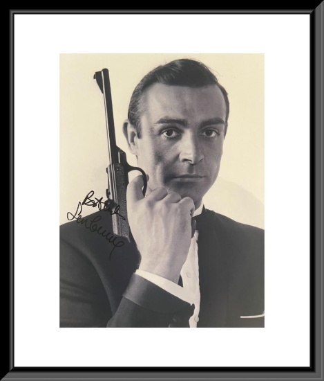 James Bond Sean Connery Signed Photo - Selling No Reserve!