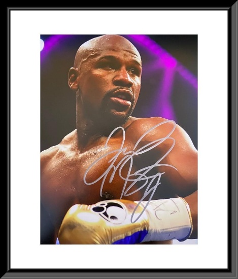 Floyd Mayweather Jr. Signed Photo - Selling No Reserve!
