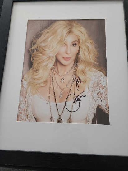 Cher signed photo. 11x14 inches- SELLING NO RESERVE!