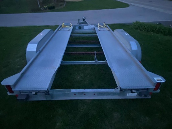 2015 Penske Car Trailer