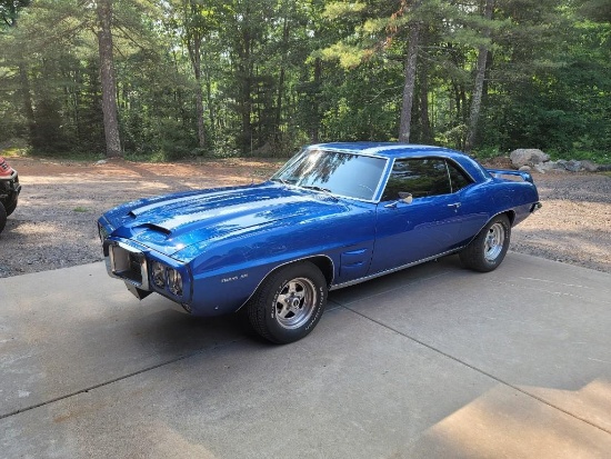1969 Pontiac Firebird Resto Mod