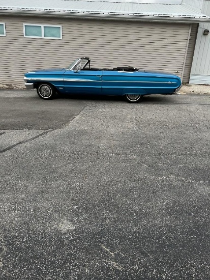 1964 Ford Galaxie 500 XL Convertible