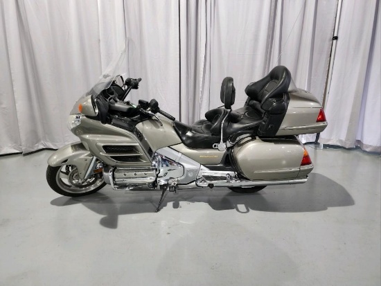 2003 Honda Goldwing GI1800 A - SELLING NO RESERVE