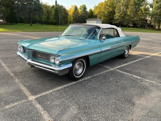 1962 Pontiac Bonneville - SELLING NO RESERVE!