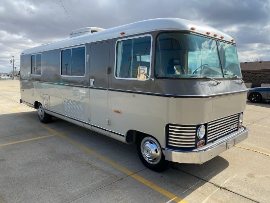 1972 Revcon 250 Motorhome