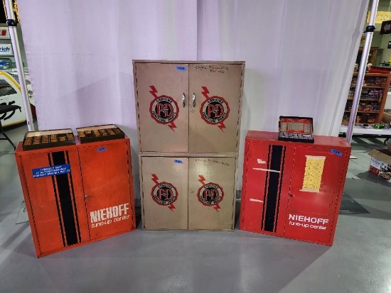 4 Parts Cabinets & 3 Trays - SELLING NO RESERVE