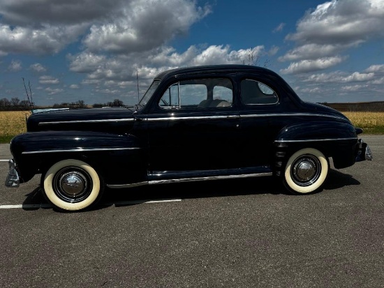 1948 Ford Super Deluxe Coupe