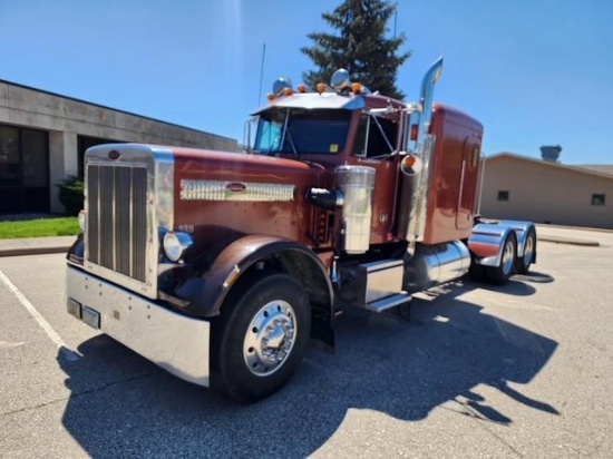 1986 Peterbilt - SELLING NO RESERVE