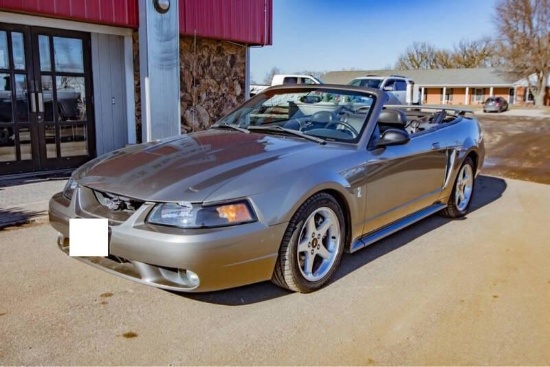 2001 Ford Mustang Cobra SVT