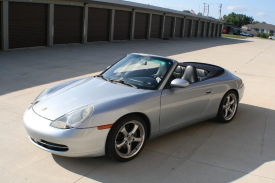 2000 Porsche 911 Carrera
