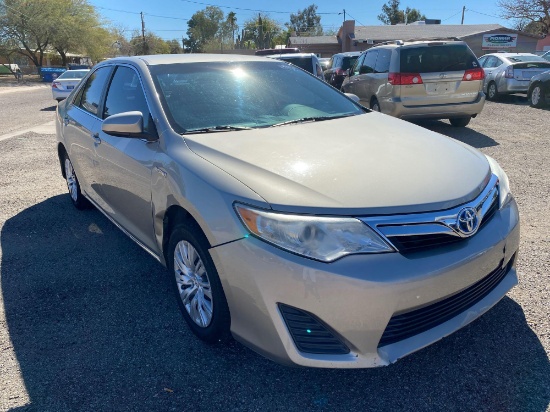 2014 Toyota Camry Hybrid