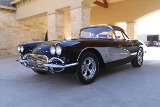 1961  Chevrolet Corvette
