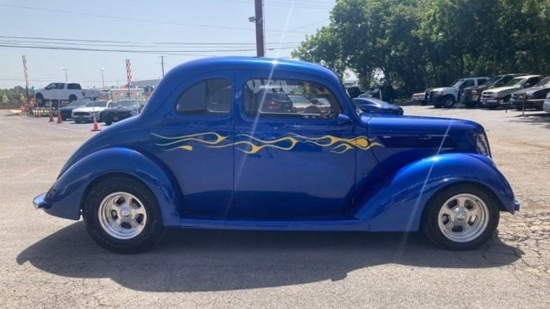 1937 Ford Model 78 RestoMod Club Coupe