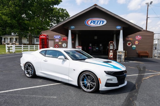 2019  Chevrolet Petty's Garage Camaro