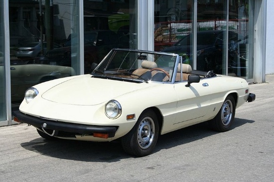 1982 Alfa Romeo Spider Veloce 2000 Series 3