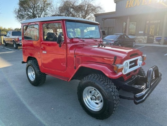 1976 Toyota FJ40 Land Cruiser