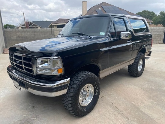 1996 Ford Bronco XLT