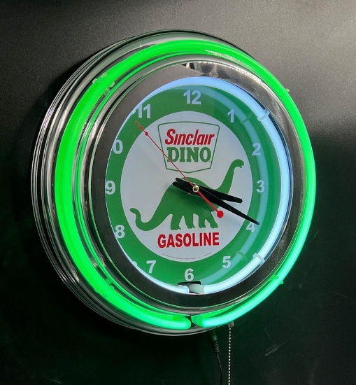 Neon Clock Sinclair Dino Gasoline