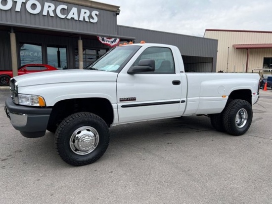 1998 Dodge Ram 3500 Laramie SLT