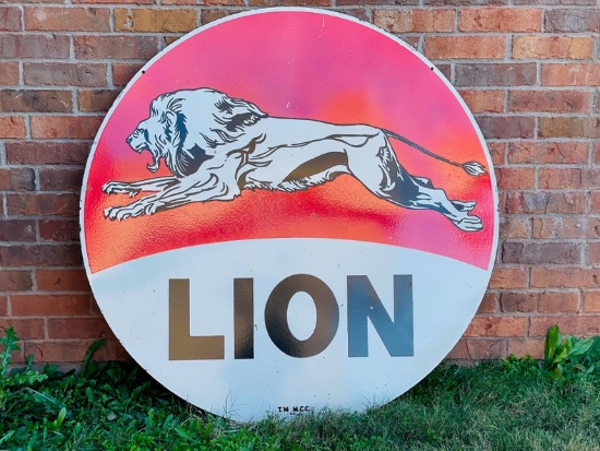 Porcelain Sign Lion