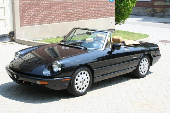 1992 Alfa Romeo Spider Veloce