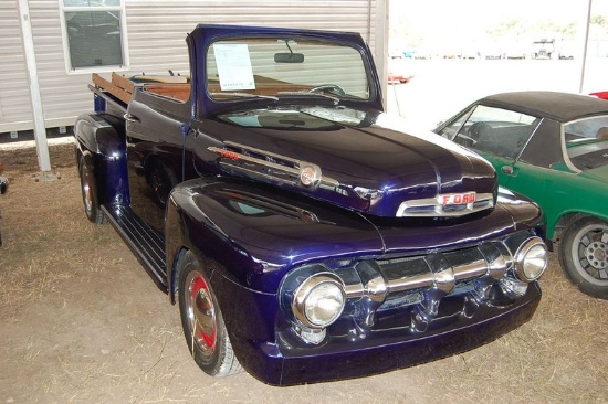 1952 Ford F1 Custom Roadster Pickup