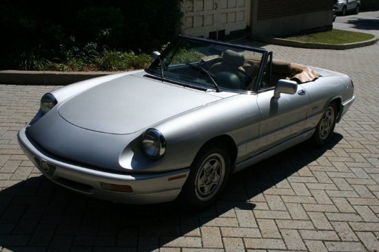 1991 Alfa Romeo Spider Veloce Series 4