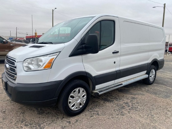 2016 Ford T250 Cargo