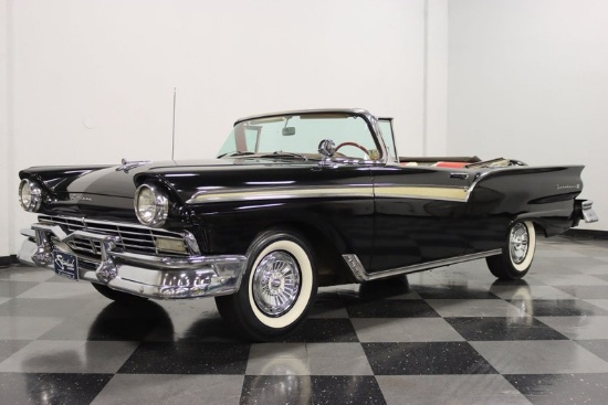 1957 Ford Fairlane 500 Sunliner