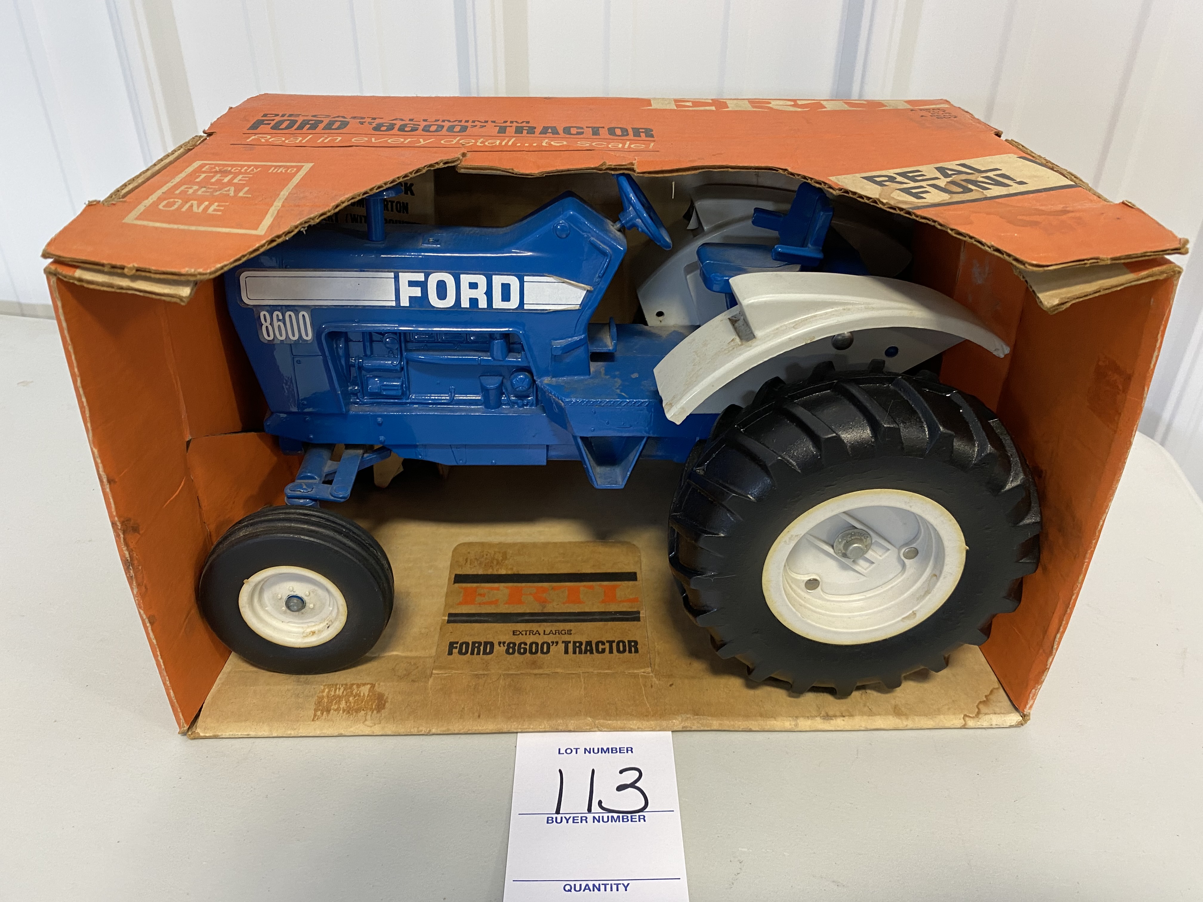 Ford 8600 hot sale toy tractor