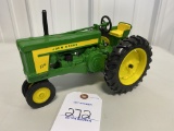 John Deere 720