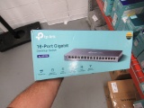 TP-LINK 16-PORT GIGABIT SWITCH