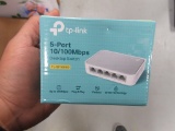 TP-LINK 5-PORT SWITCH