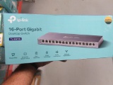 TP-LINK 16-PORT SWITCH