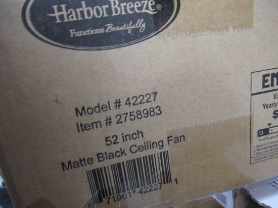 HARBOR BREEZE CEILING FAN W/ LIGHT