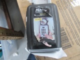 MASTER LOCK COMBINATION LOCK BOX