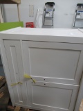 WHITE VANITY