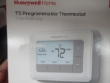 HONEYWELL T5 PROGRAMMABLE THERMOSTAT