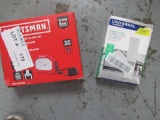 CRAFTSMAN PORTABLE WORK LIGHT AND UNIVERSAL GARAGE KEY DOOR