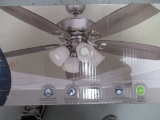HARBOR BREEZE INDOOR CEILING FAN W/ LIGHT