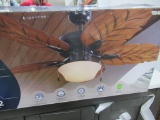 HARBOR BREEZE INDOOR CEILING FAN W/ LIGHT