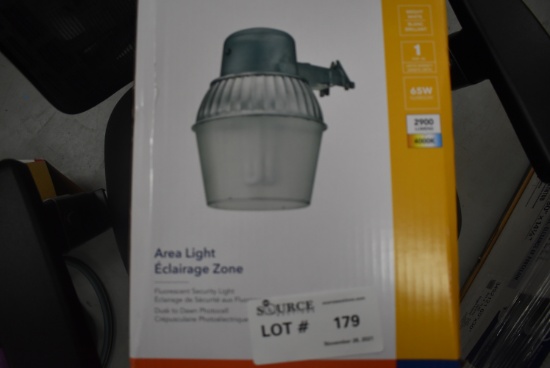 LITHONIA LIGHTING AREA LIGHT
