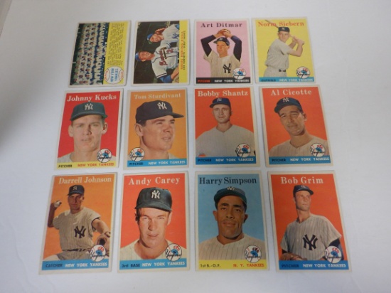 LOT OF 12 1958 TOPPS NEW YORK YANKEES CARDS