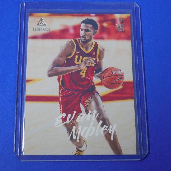 2021-22 PANINI LUMIANCE DRAFT EVAN MOBLEY ROOKIE CARD