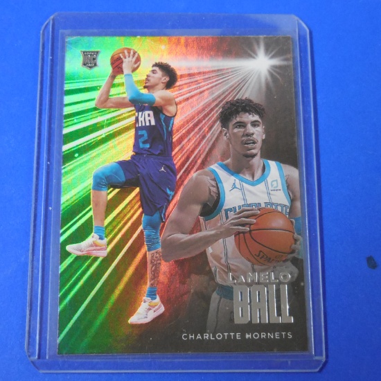 2020-21 PANINI ESSENTIALS LAMELO BALL HOLOFOIL ROOKIE CARD HORNETS