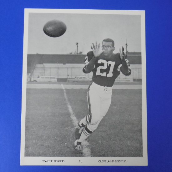 CLEVELAND BROWNS WALTER ROBERTS PHOTO PACK PHOTO