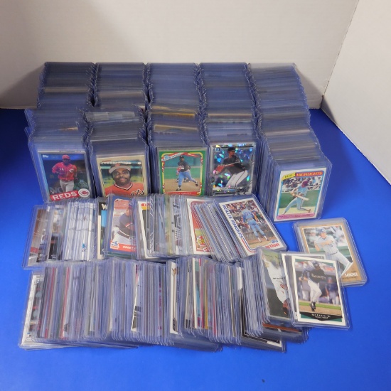 AMAZING SPORTS CARD COLLECTION LOADED WITH STARS ROOKIES INSERTS AND MORE