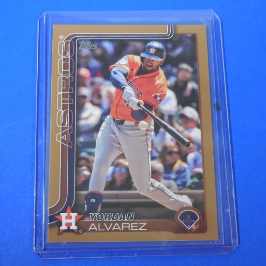 2025 TOPPS YORDAN ALVAREZ GOLD #D 1431/2025 ASTROS